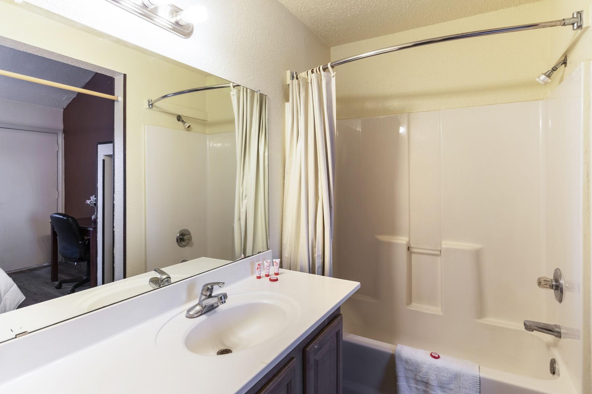 Oyo Hotel Decatur Tx Hwy 287 Northwest Екстериор снимка