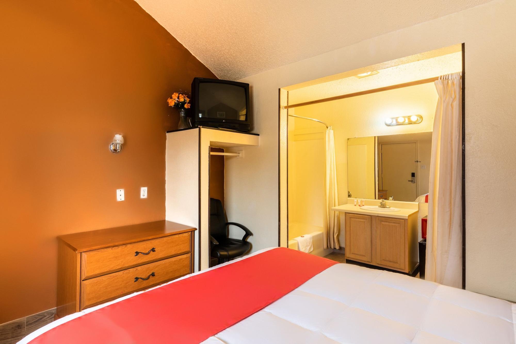 Oyo Hotel Decatur Tx Hwy 287 Northwest Екстериор снимка