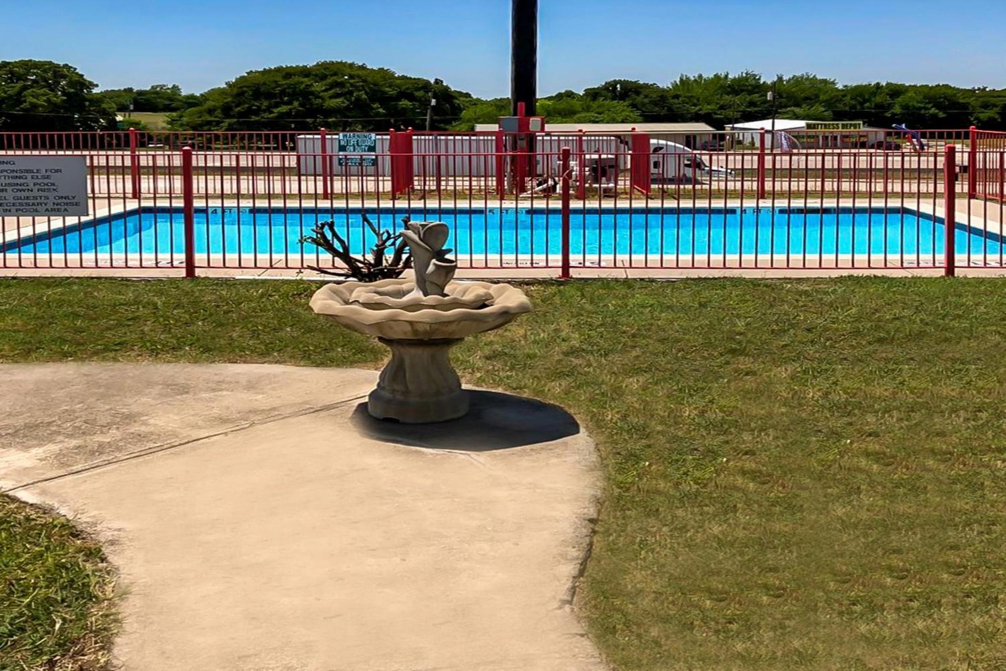 Oyo Hotel Decatur Tx Hwy 287 Northwest Екстериор снимка